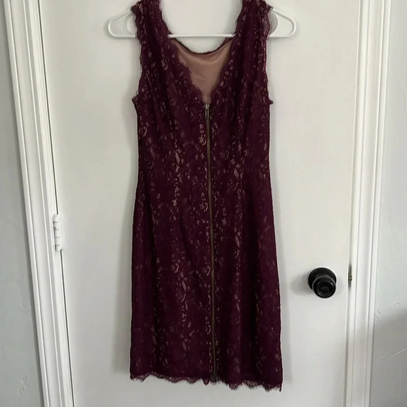 Adrianna Papell lace dress - perfect for wedding guest dress - Size 6 - Picture 2 of 3